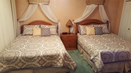 Lake Ozark Apartment | OSAGE VISTAS at Four Seasons Lake Ozark