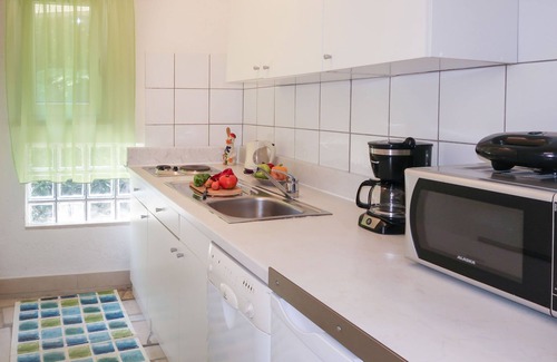 Medveja House | Oscha & Karin by Interhome