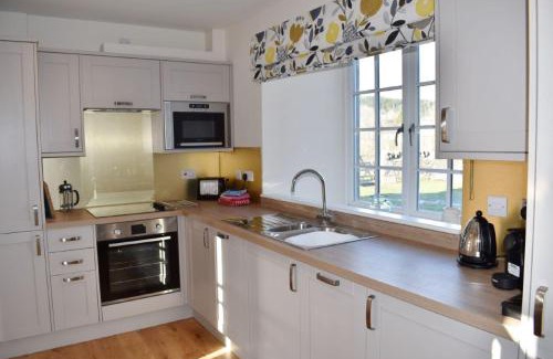 Pitlochry House | Osprey Cottage, Port o Tay