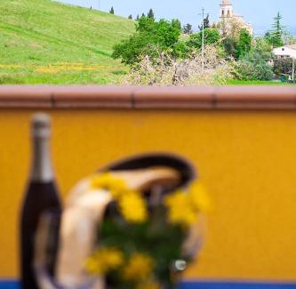 Castel San Pietro Terme House | Osteria da Cesare e Locanda