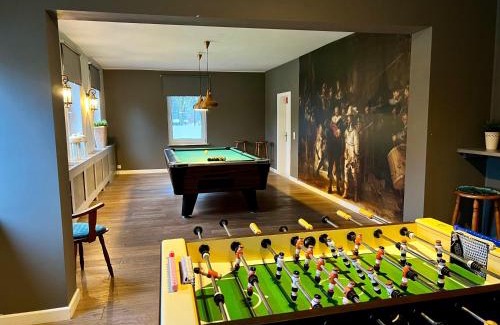 Backemoor House | Ostfriesland Ferien Villa - 24 Personen - Sauna, Whirlpool , Kino, und Bar
