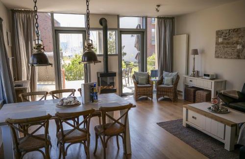Heiligenhafen House | Ostsee - Reetdachhaus Nr 44 "Reethüs - Marina" im Strand Resort