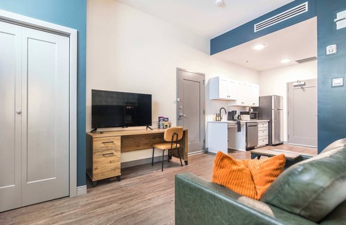 Macon Apartment | Otis Meets Little Richard Icon-Inspired Dual Stay!