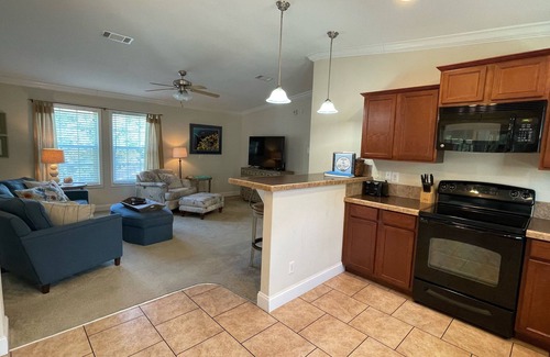 Homosassa House | Otter Shack! The perfect waterfront getaway in Old Homosassa!