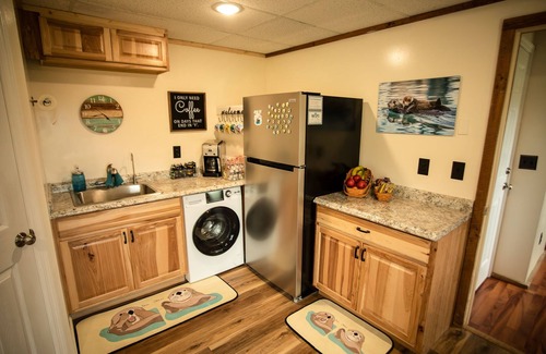Fritz Creek Apartment | Otter Stop Inn! Ocean and mountain views from every window!
