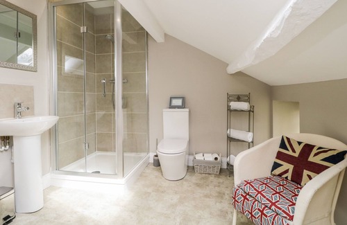 Warwick-on-Eden Cottage | OTTERS HOLT, pet friendly, luxury holiday cottage in Carlisle