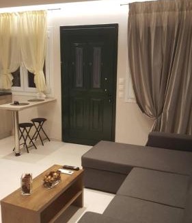 Benitses Apartment | Otto House Bennitses Beach