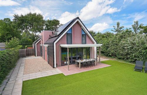 Ouddorp House | Oude Nieuwlandseweg 33 - Ouddorp - Villa Mastlo met 2 jacuzzi's - NOT FOR COMPANIES