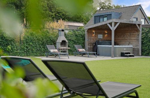 Ouddorp House | Oude Nieuwlandseweg 33 - Ouddorp - Villa Mastlo met 2 jacuzzi's - NOT FOR COMPANIES