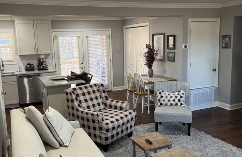 Starkville Condo | Our apartment is walkable to all the Bulldog sports locations and the campus!