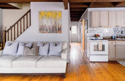 Lackawaxen House | Our Cozy Chalet Getaway