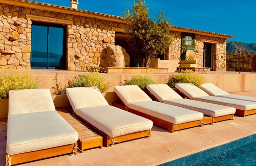 Figari House | Our Estate located in Figari in Southern Corsica, is made up of several authenti
