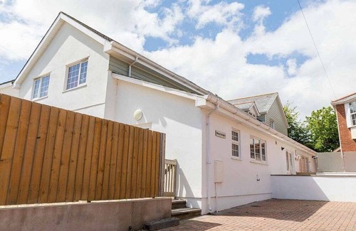Dawlish Warren Cottage | Our Mews Cottages are perfect for the larger family in need of lots of space.