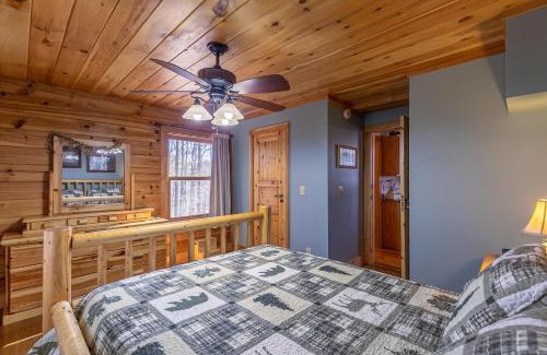 Hidden Lake House | Our Neck of the Woods at Hidden Lake