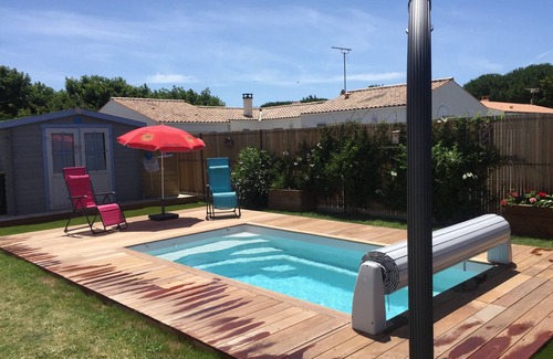 Saint-Georges-d'Oleron House | "Our oasis of peace" with heated swimming pool, 10 minutes' walk from the sea