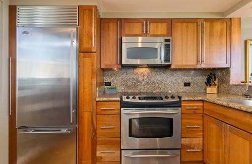 Diamond Head - Kapahulu - St. Louis Condo | Our Penthouse over the Pacific ☀ A true gem that sleeps 4 is lovingly cared for