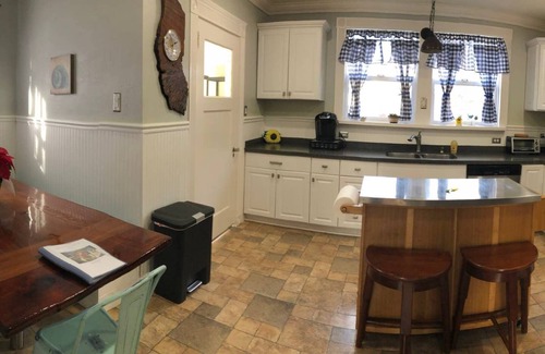 Myrtletown House | Our rustic, nautical cottage perfect for north coast family fun!