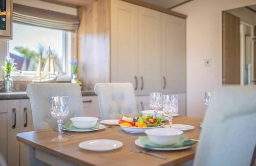 St George Ski Chalet | Our WOW Lodge sets the standard for luxury accommodation.
