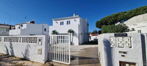Areias de Sao Joao Villa | Oura - Large Villa - Private Pool - 5 Bedrooms