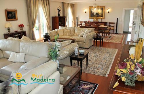 Santa Luzia Villa | OurMadeira - Villa Luzia, luxury