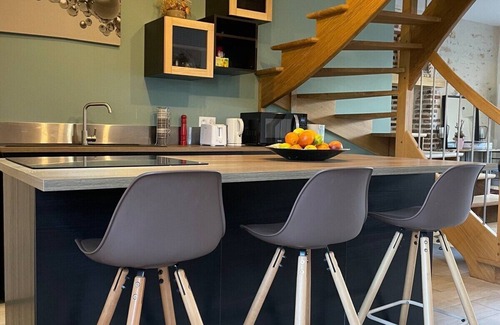 Billy House | Outbuilding The House of Angels Garden and Beauval