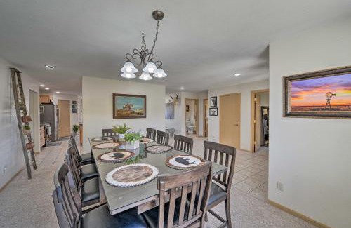 Lander House | Outdoor Enthusiasts Retreat with Hot Tub, Deck