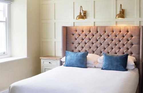 Port Isaac Hotel | Outlaw's Guest House