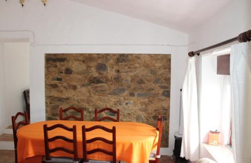 Mertola House | Outra Vida