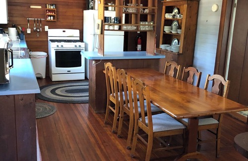 Chilmark House | "Over South", Family farm house in Chilmark