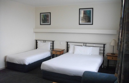 Shepparton Hotel | Overlander Hotel Shepparton