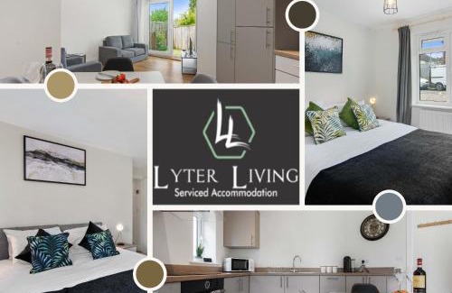 Botley Apartment | Oxford-Hawthorn-with-free-parking-2bed-2bath-by-Lyter-Living