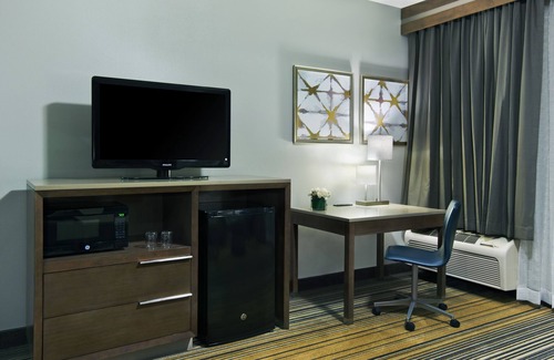 Riverside Hotel | Oxford Suites Downtown Spokane