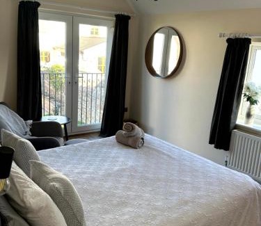 Horton House | Oxwich View Cottage