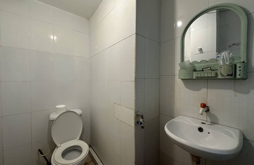 Tho Quang Beach Hotel | OYO 1220 Nha Nghi Kim Van