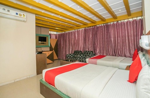 Sadduguntepalya Hotel | OYO 436 Emirates Suites