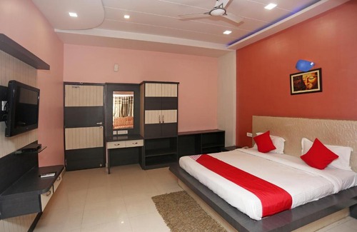 Gorakhpur Hotel | OYO 5655 Hotel Ganges