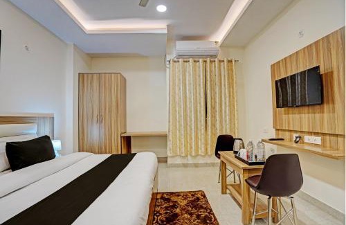 Gomti Nagar Hotel | OYO Flagship H.L House
