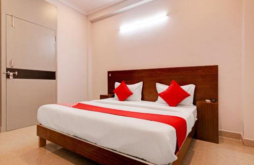 Ghaziabad Hotel | OYO Flagship Hotel Grand Atharv