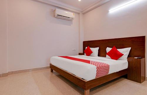 Ghaziabad Hotel | OYO Flagship Hotel Grand Atharv