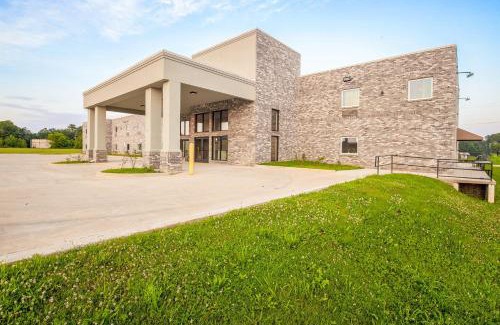 Adairsville Hotel | OYO Hotel Adairsville Calhoun South I-75