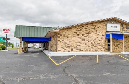 Tyler Hotel | OYO Hotel Tyler Lindale