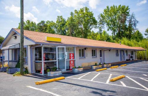 Kernersville Hotel | OYO Inn Kernersville