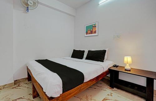 Narasapura Hotel | OYO Suparna Boarding And Lodging Hotel And Restaurant