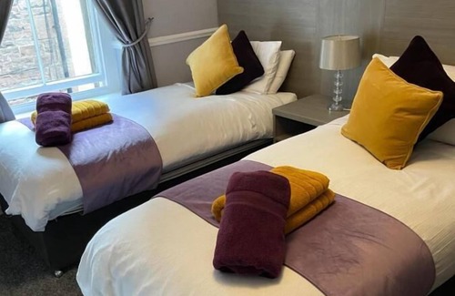 Penrith Hotel | OYO The Castlegate Arms