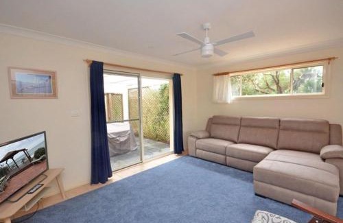 Dunbogan House | Oystercatcher