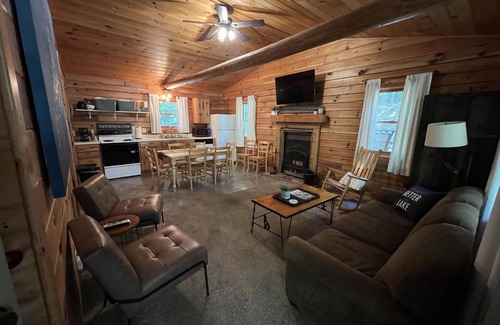 Shell Knob House | Ozarks Cabin on Table Rock Lake