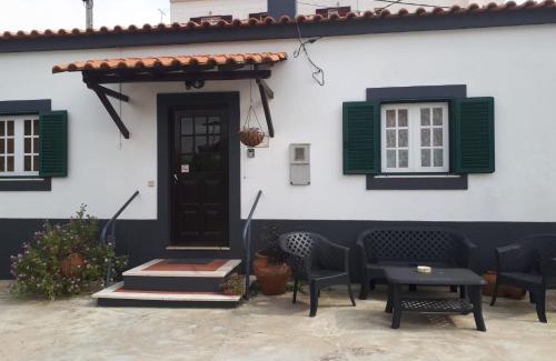 Setubal House | Páteo memória, casa do beco