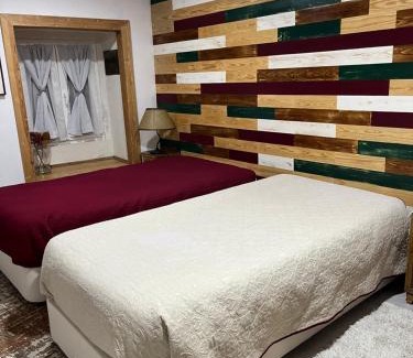 Tomar House | Pé do Castelo Casinha - pet friendly & garage