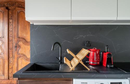 Poule-les-Echarmeaux Apartment | Pépoule - Appartements avec vue sur les monts du Beaujolais