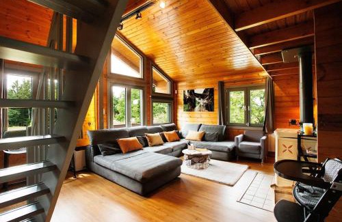 Gerbepal Ski Chalet | Pétillant Chalet aux 3 étangs avec SPA, Sauna et Véranda